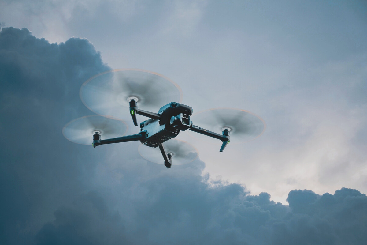 阿勒泰应用 | 风电站选址，看无人机航测如何为风寻“家”